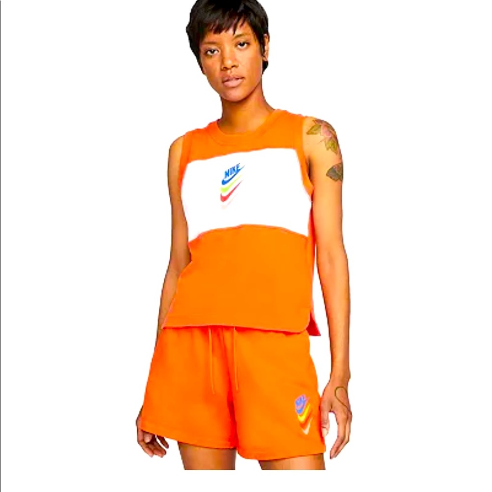 Nike Top